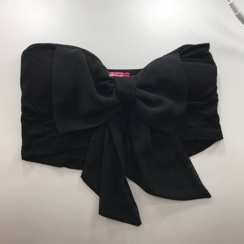 Black Bow Strapless Crop Top